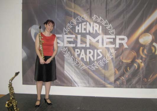 Recital of Australian music at Selmer Studio Showrooms in Paris.